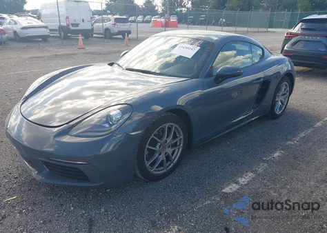 2017 Porsche 718 Cayman из США, поврежденный, VIN WP0AA2A8XHS270855